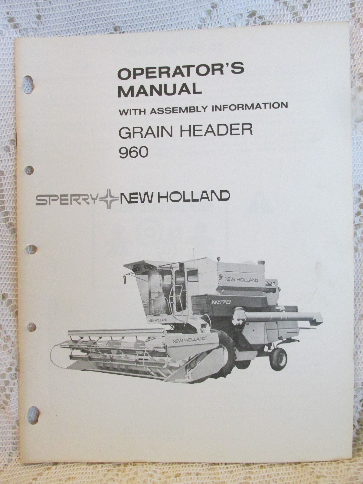 Sperry New Holland Operator’s Manual – Grain Header 960