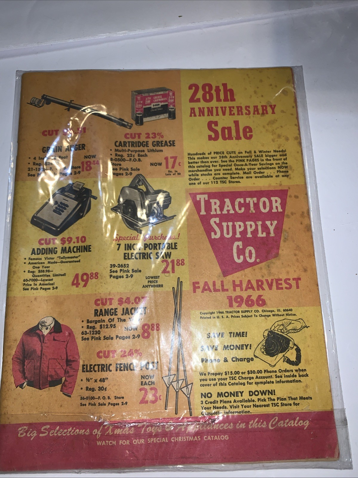 1966 Fall Harvest Tractor Supply Co. 28th Anniversary Sale Brochure