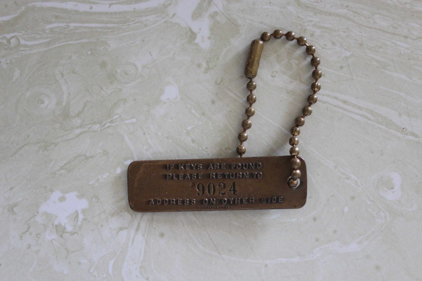 VINTAGE KEY CHAIN FROM UNION FORK & HOE CO. COLUMBUS, OHIO.