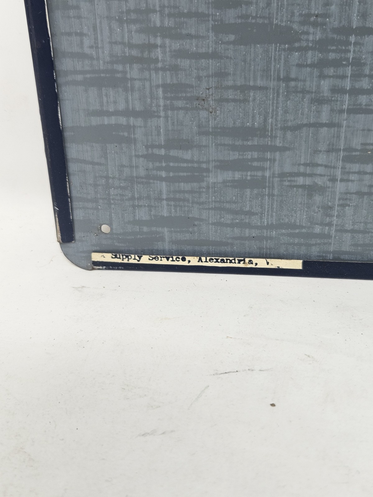 13-1/2″ X 9-1/2″ Metal FFA Member Lives Here Aloha Oahu Hawaii Sign