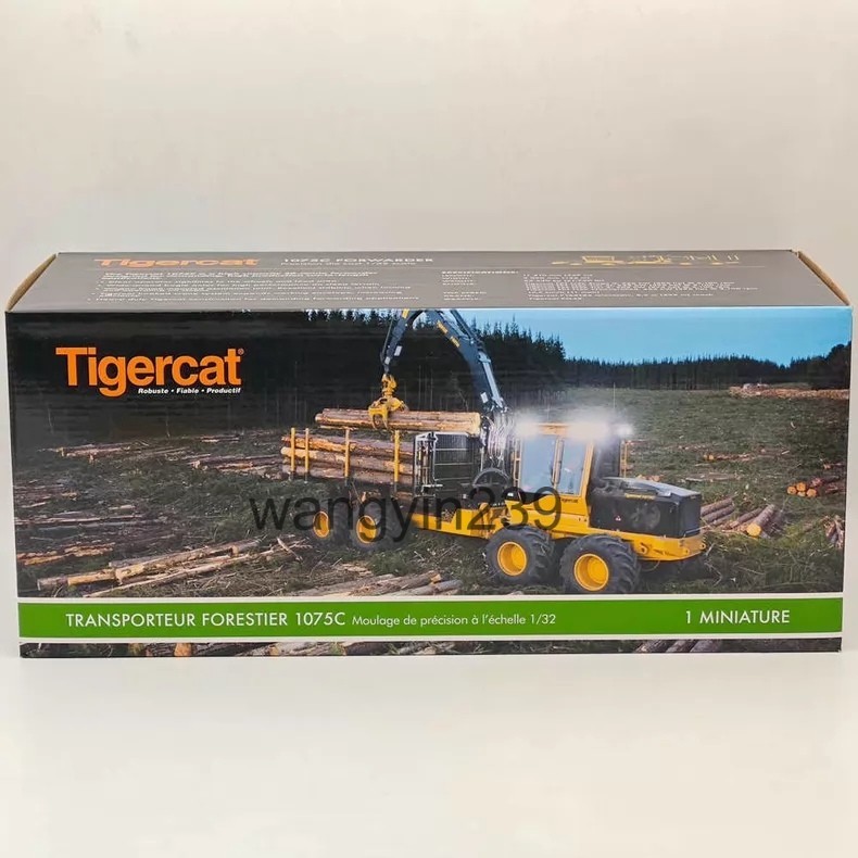 Tigercat 1/32 Forest Transport Vehicle 1075C Model