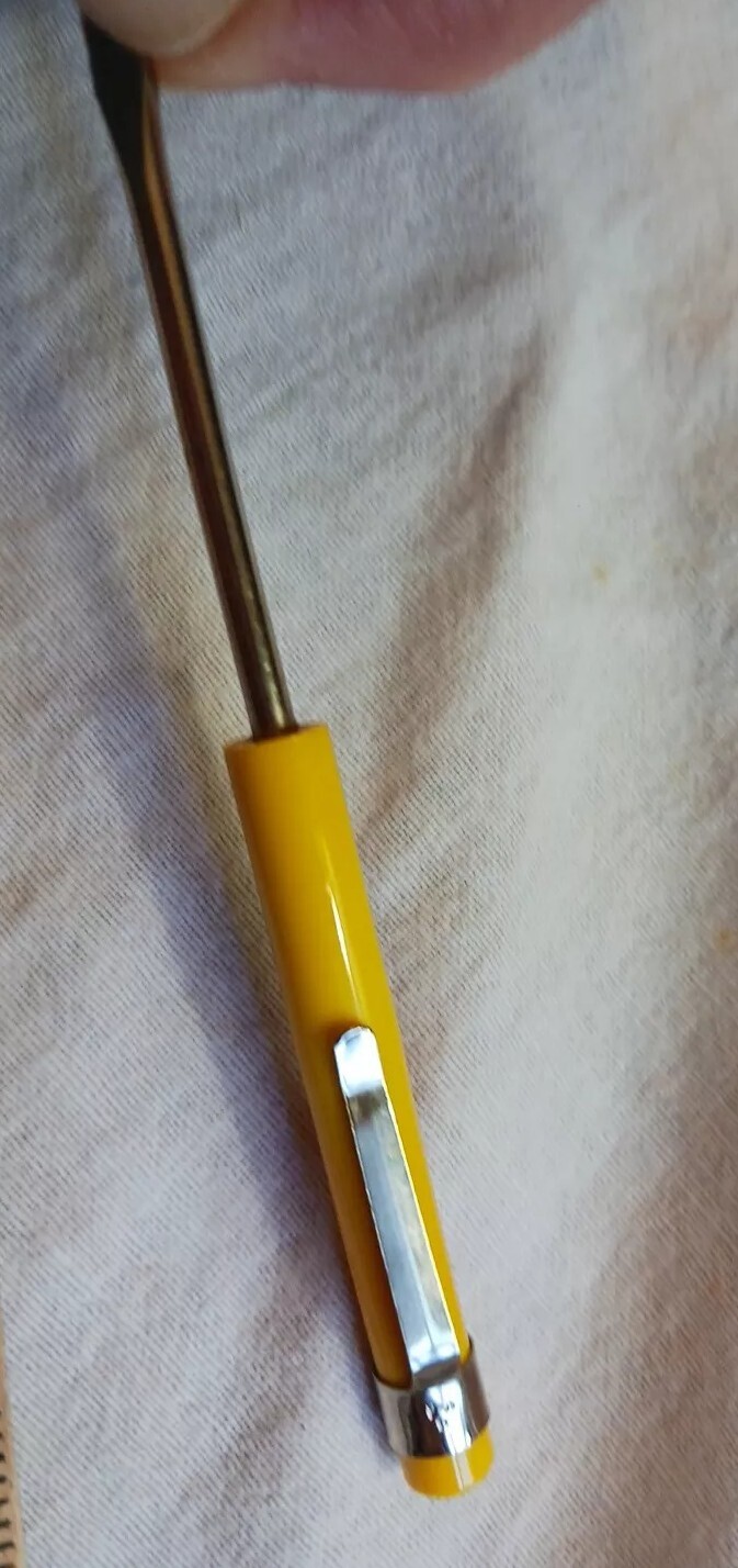 Vintage Sperry New Holland Dealer Advertising Screwdriver-4.5 In. Great Find!