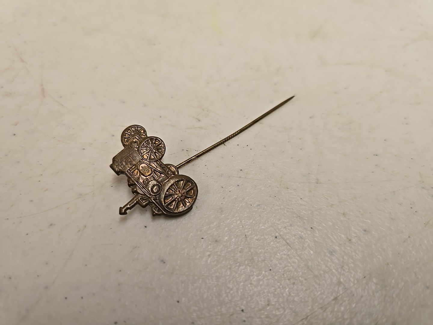 Antique 2.5″ Brass Advance-Rumley La Porte IN Advertising Tractor Stick Pin