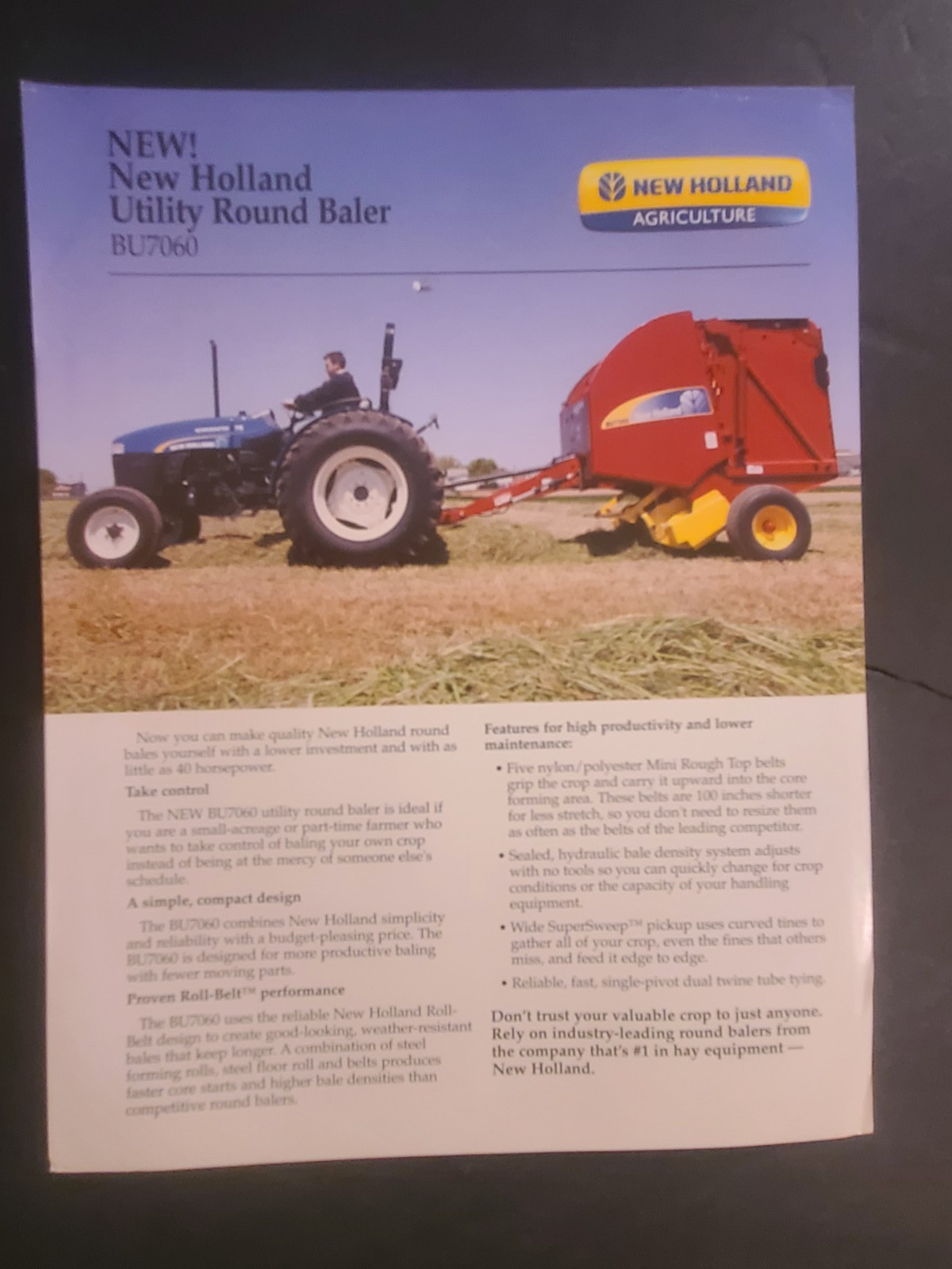 2010 New Holland Utility Round Baler Dealer Brochure BU7060