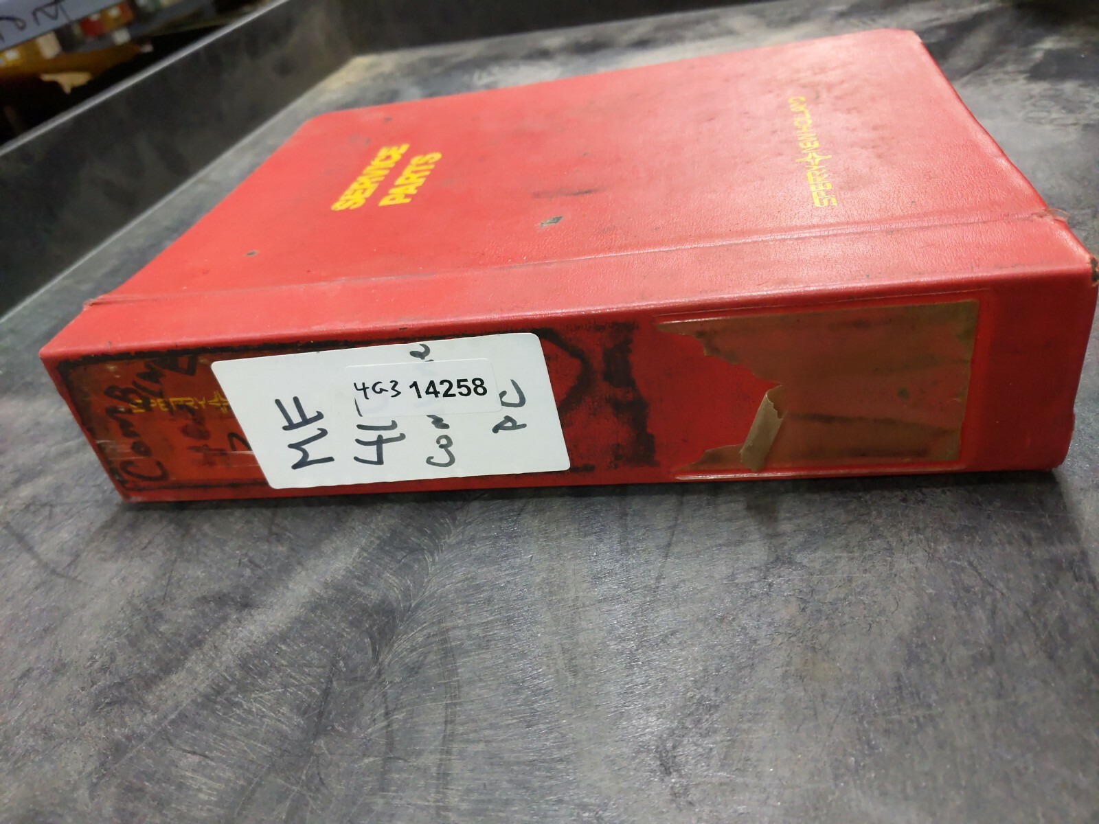MASSEY FERGUSON MF 410 COMBINE Parts Book