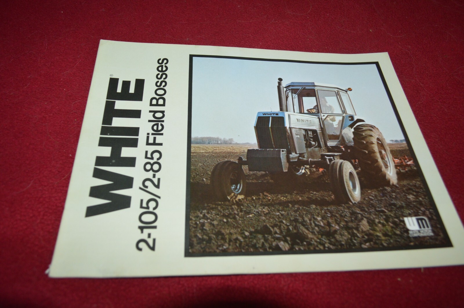 White 2-105 2-85 Tractor Dealer’s Brochure TBPA