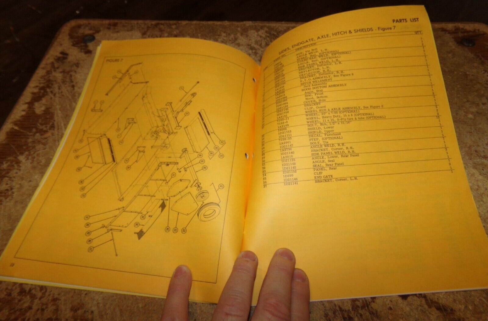 1968 farmhand 220 mixer-feeder box operators manual good used