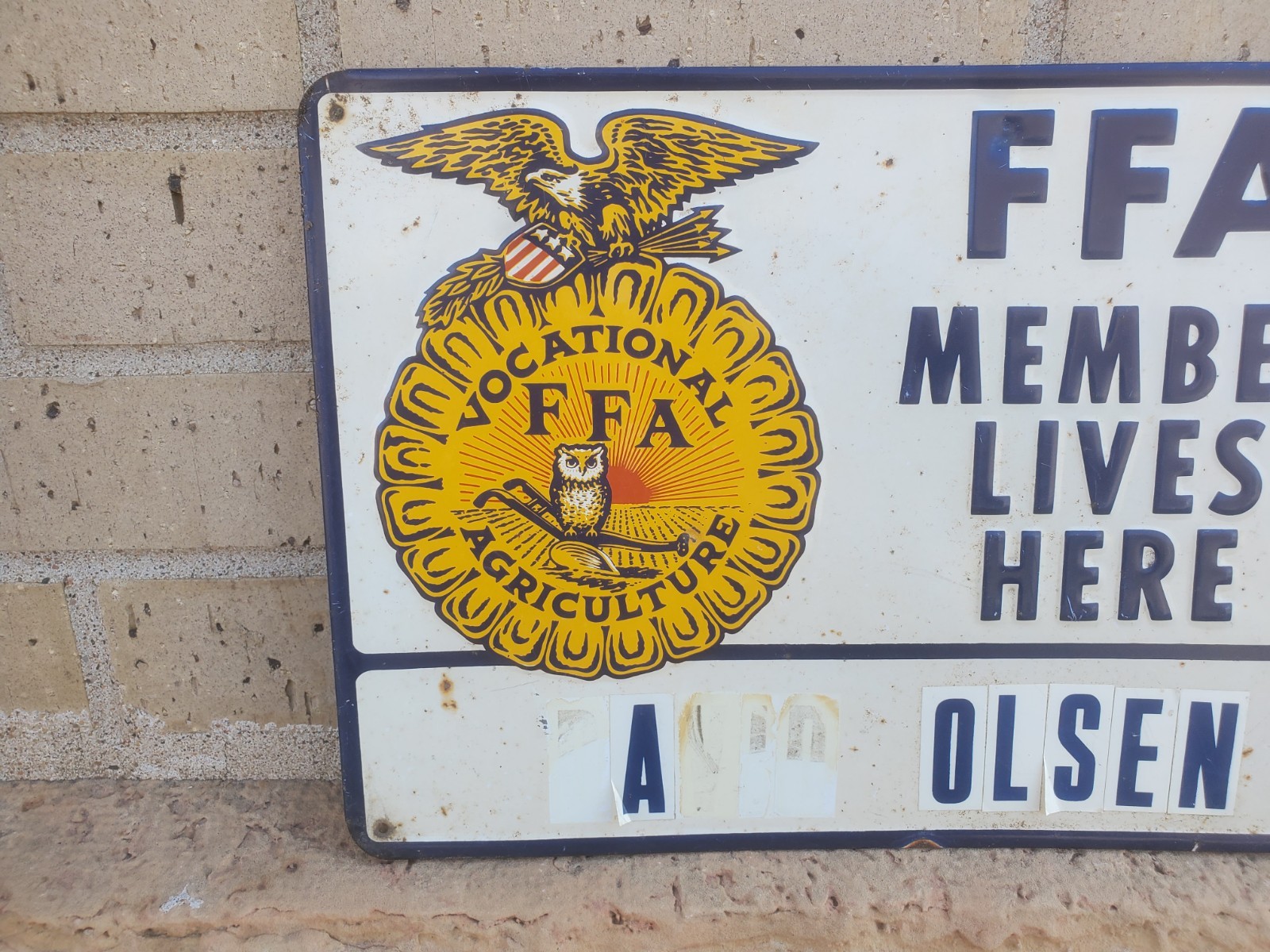 13-1/2″ X 9-1/2″ Metal Sign FFA Member Lives Here Vocational Agriculture Farmers