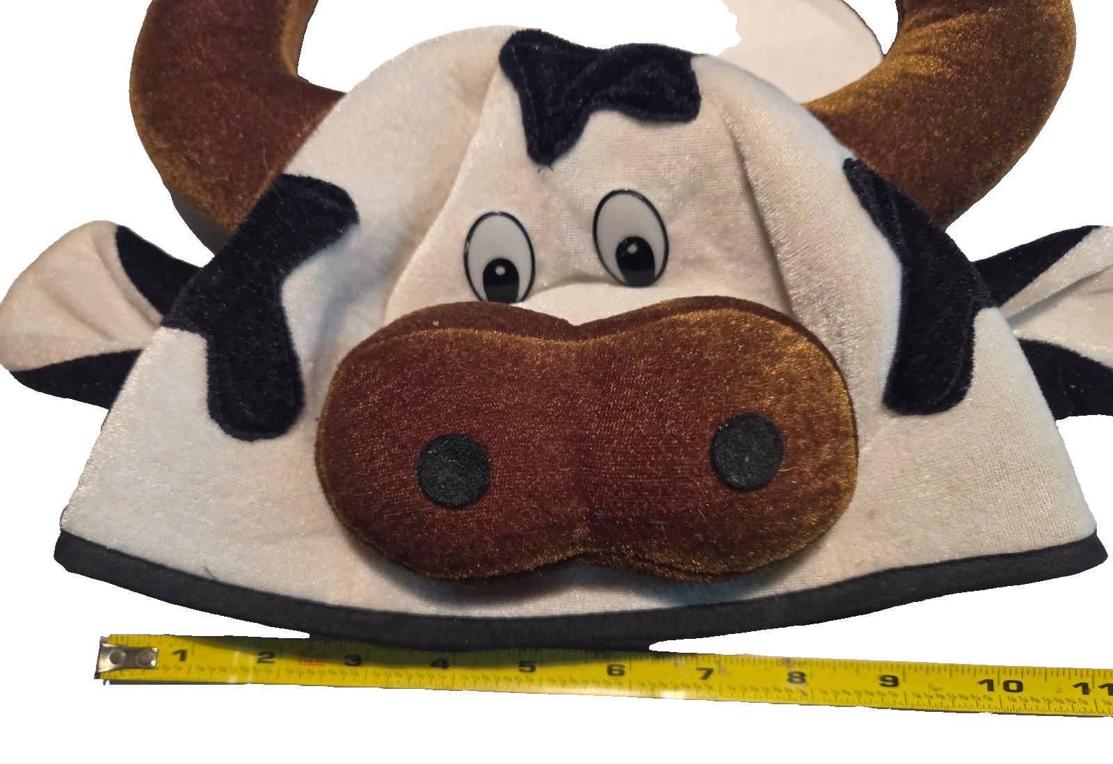 3D Bull Cow Beanie Hat Adult Unisex From Cousins’ Subs skull-caps Very Rare!