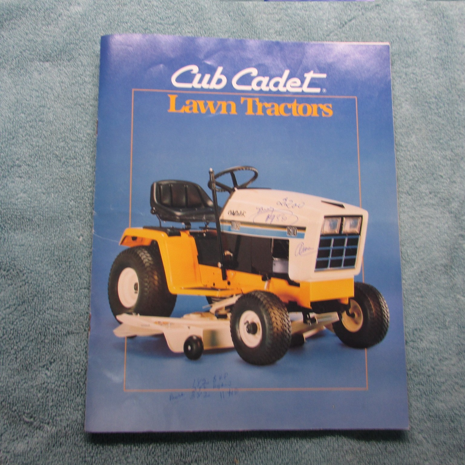 Cub Cadet Brochure: Lawn Tractors 805-1610