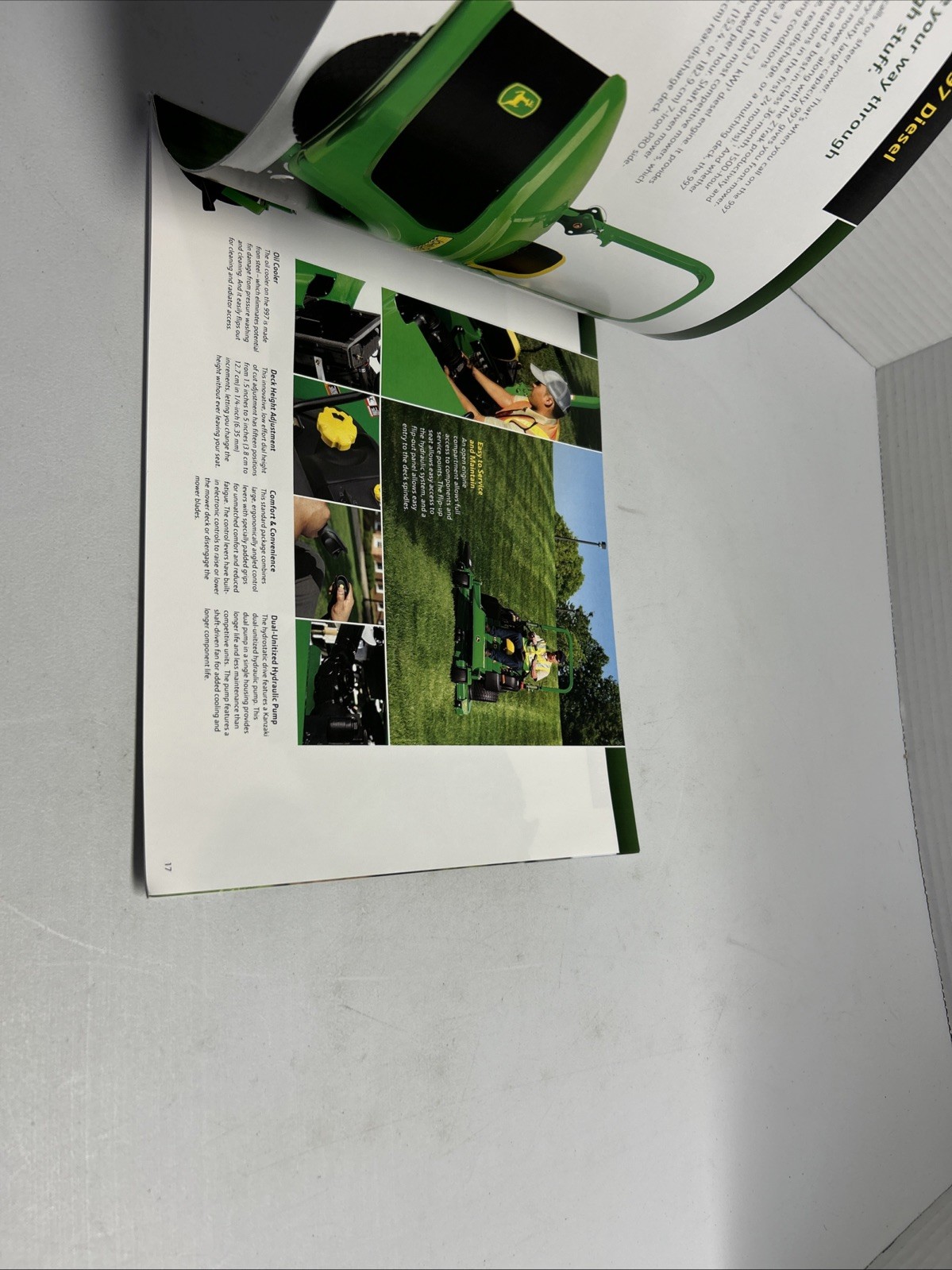 John Deere Commercial Mower For 2014 Brochure DCPA15