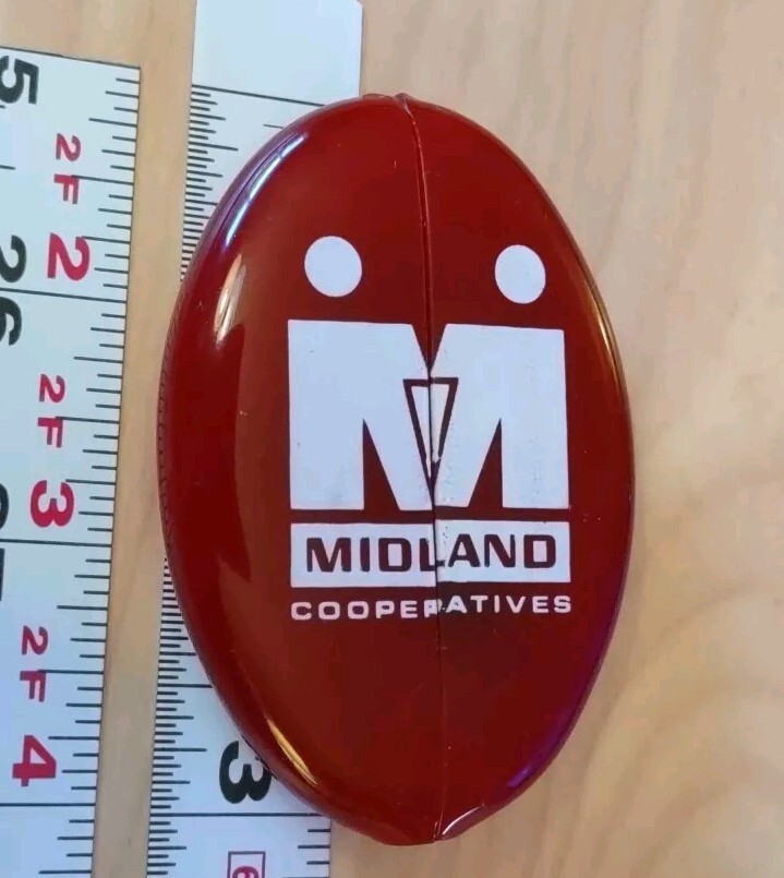 Midland Cooperatives Vintage 1970’s Red Oval Vinyl Coin Pouch