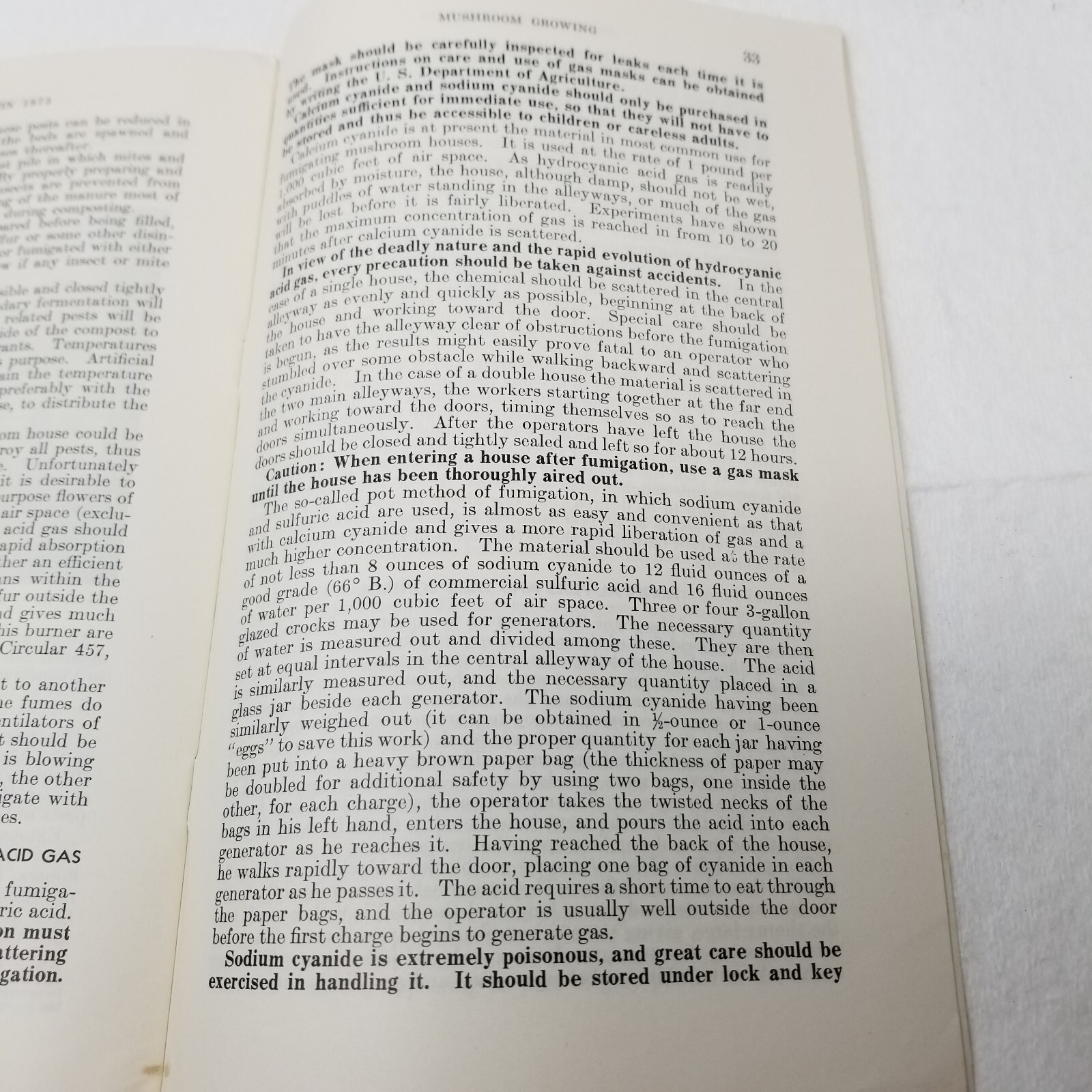Mushroom Growing 1941 Farmers’ Bulletin Booklet 1875 USDA Photos Charts