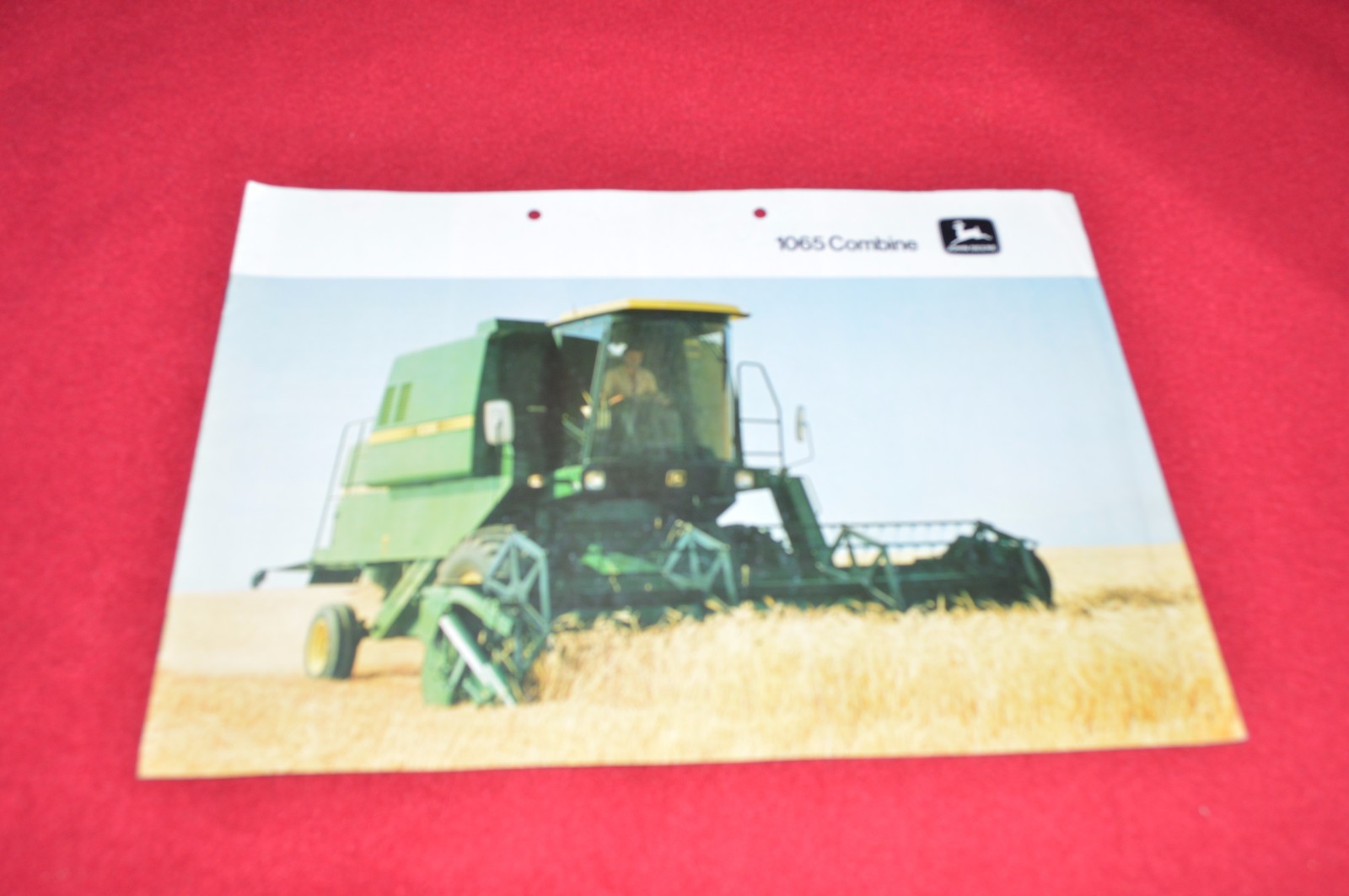John Deere 1065 Combine In English Dealer’s Brochure YABE14