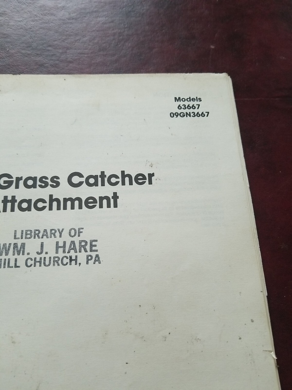 VINTAGE 1985 GILSON LAWN TRACTOR 38″ Grass Catcher Attachment Brochure