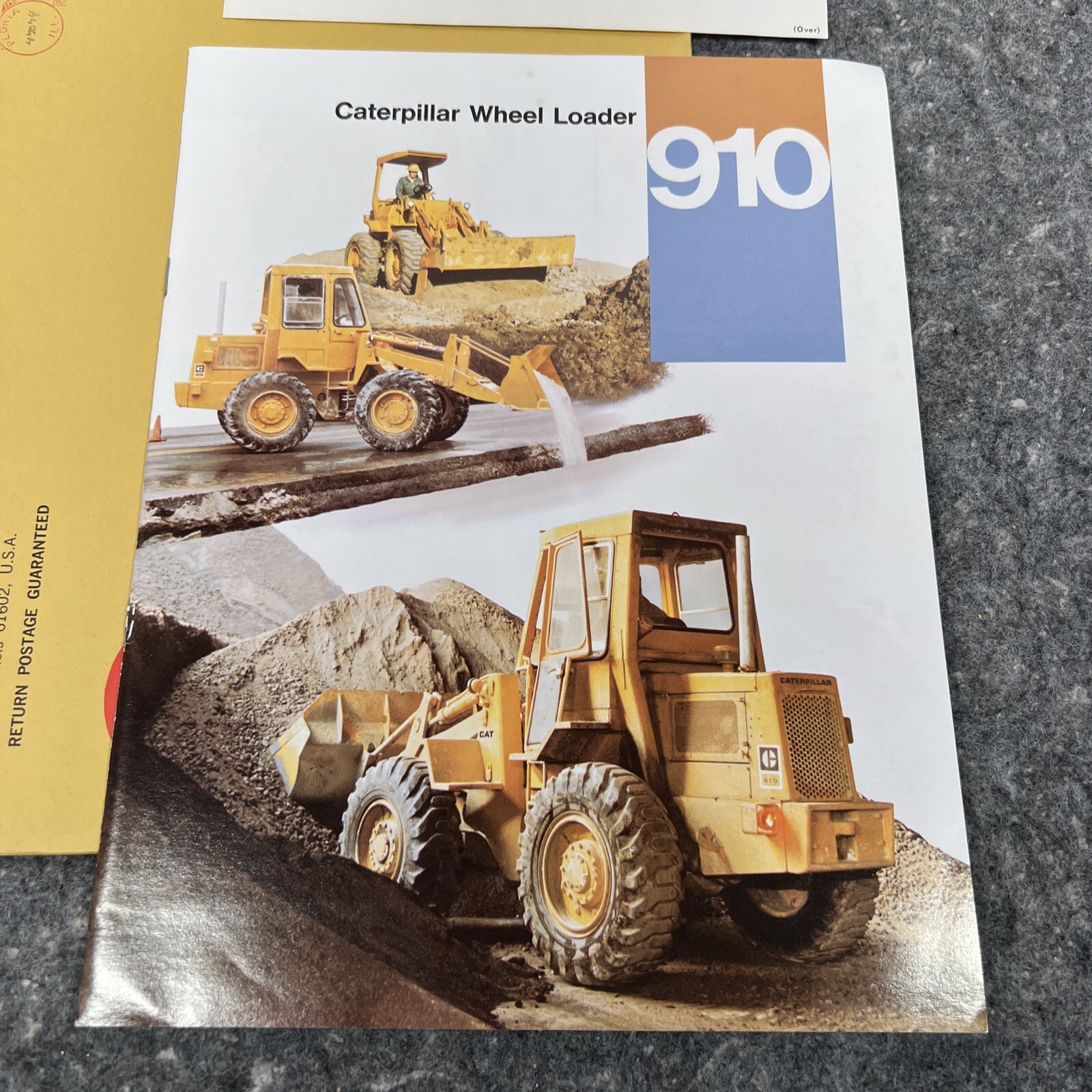 Equipment Brochure – Caterpillar – 910 – Wheel Loader – c1970’s with Envelope