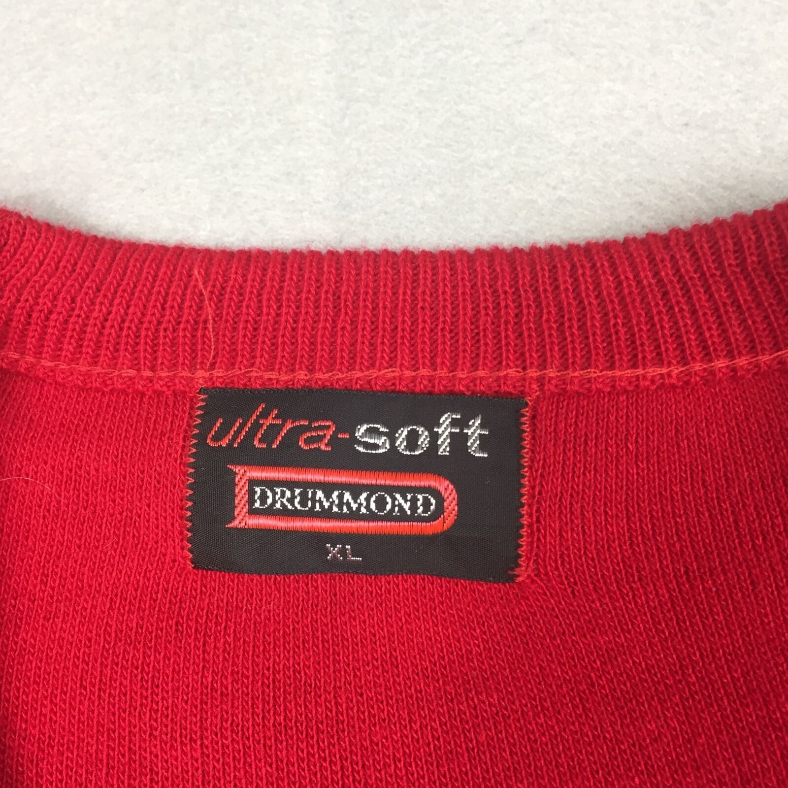 Vintage Rare Tisco Tractor Implement Supply Agriculture Farm Red Sweater Vneck