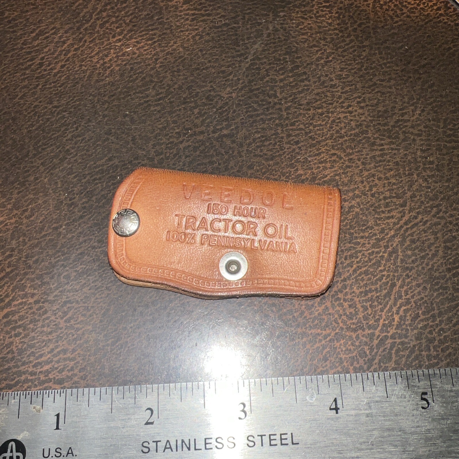 Vintage HTF Leather Keychain Veedol Tractor Oil 100% Pennsylvania