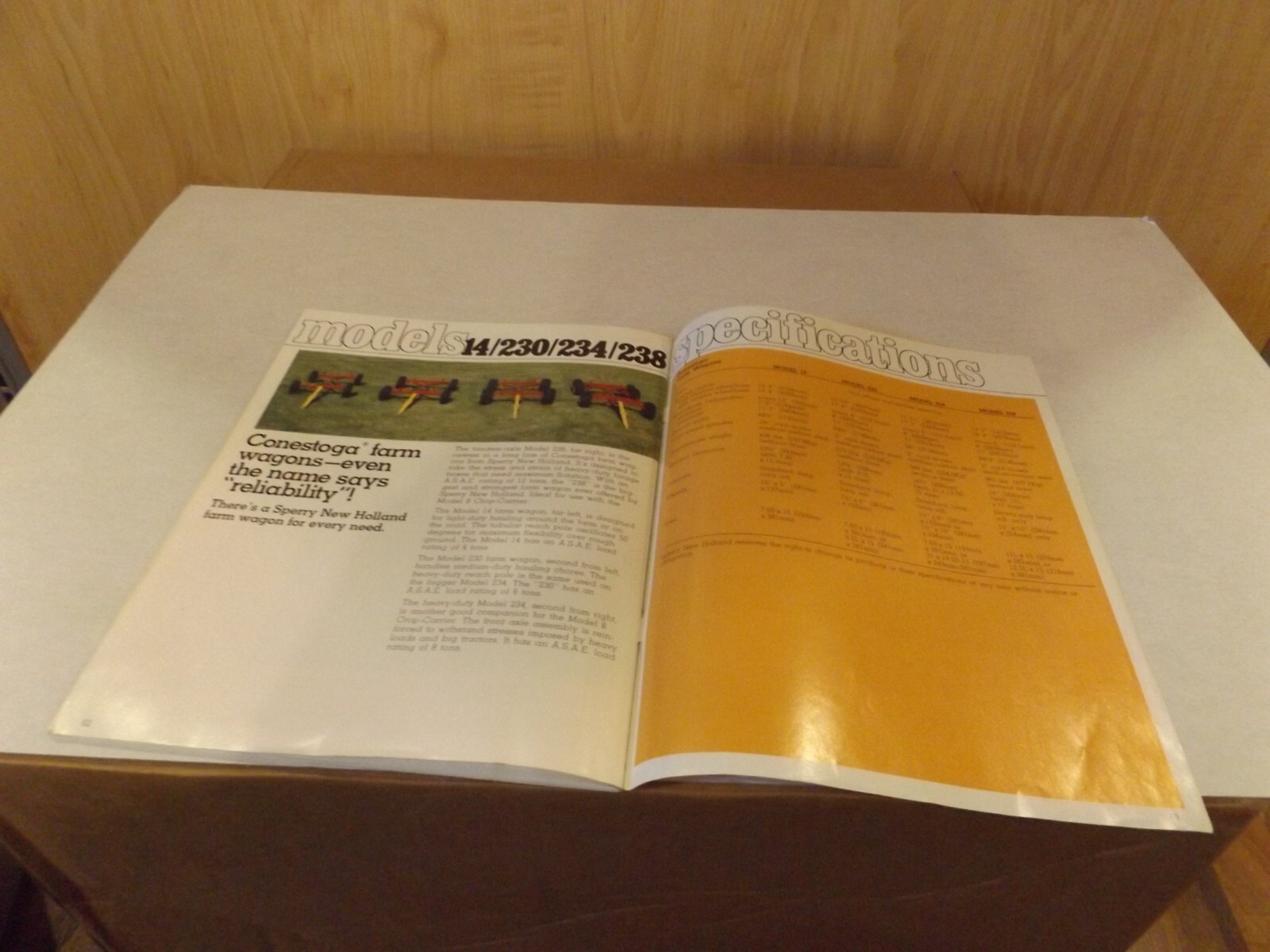 1978 SPERRY NEW HOLLAND FORAGE EQUIPMENT. LIT # 31000801 12/78