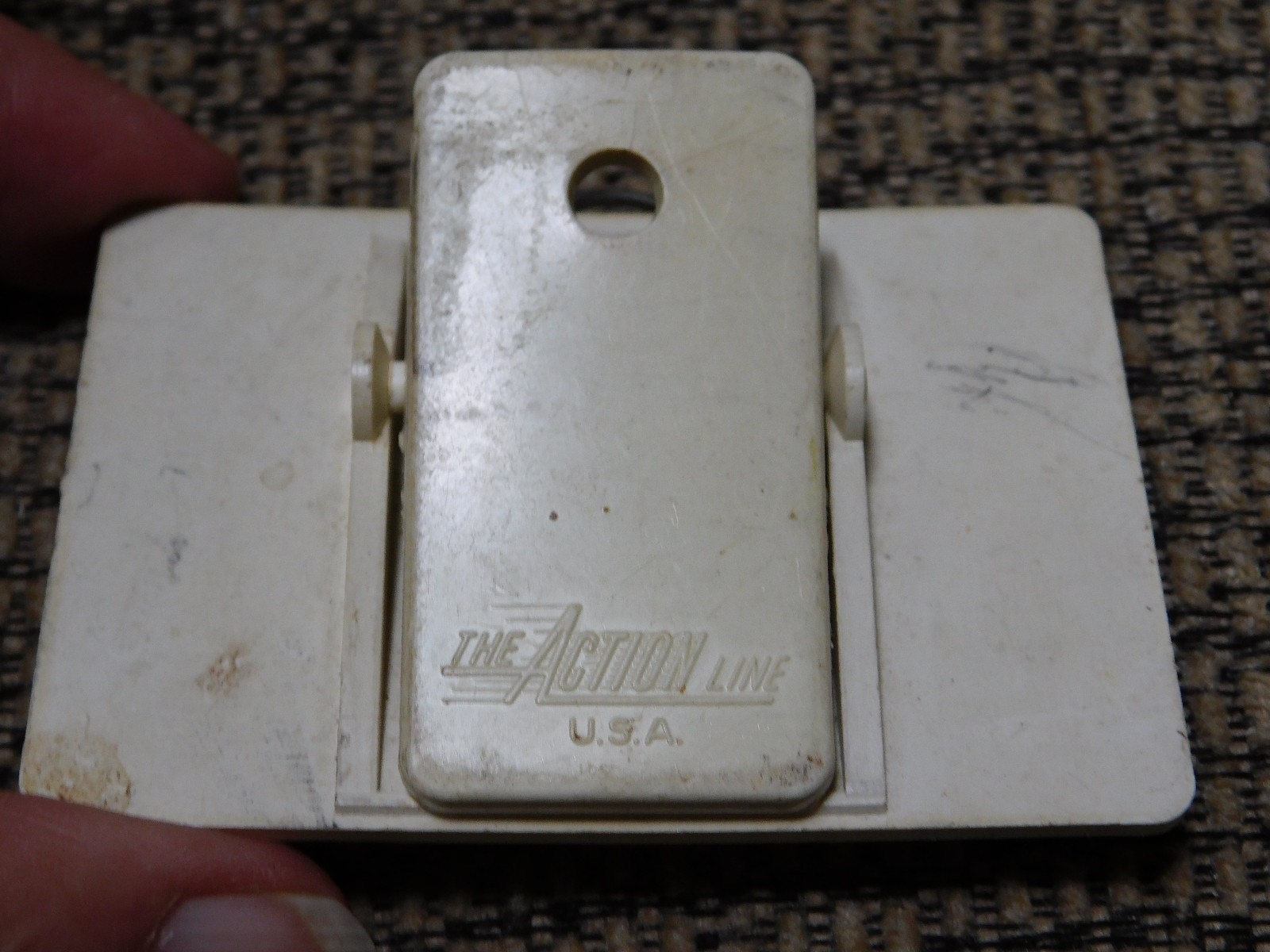 3″ Vintage Federal Superior Fertilizer Advertising Clip Plastic Name Badge