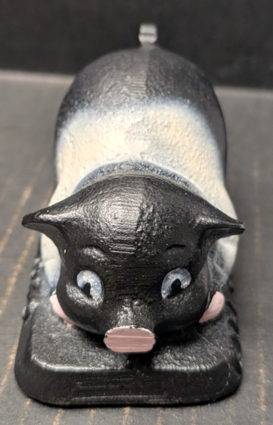 Cast Iron Pig Paperweight The Foundry Collection Mankato MN Advertising 4.5″L