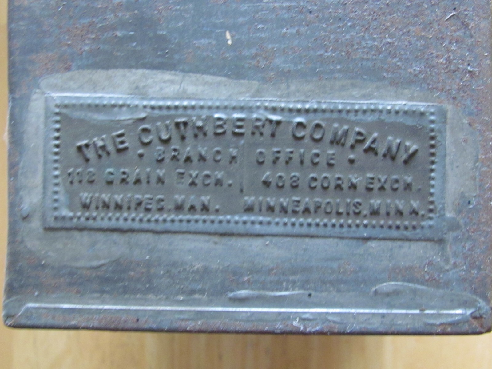 1920’S EQUIPMENT PARTS TIN BOX CUTHBERT CO MINNEAPOLIS & WINNIPEG CANADA