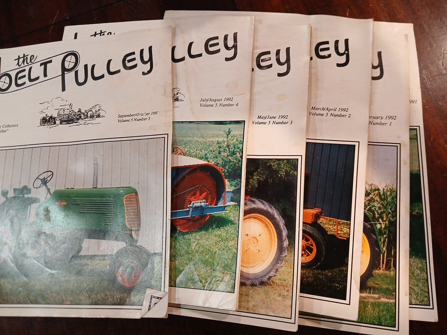 6 Belt Pulley magazines Antique Tractors 1991-92 Volume 4 & 5 farm history
