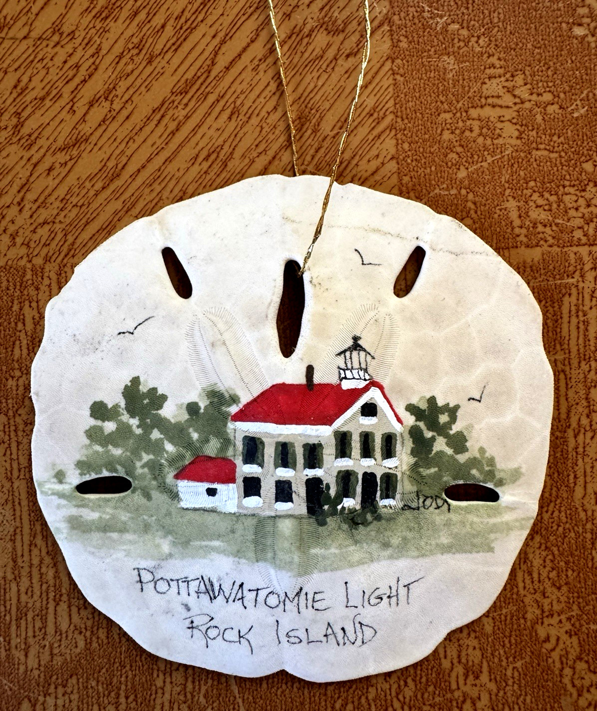 Painted 3″ Sand Dollar~Rock Island, Illinois~Pottawatomi Light House~435