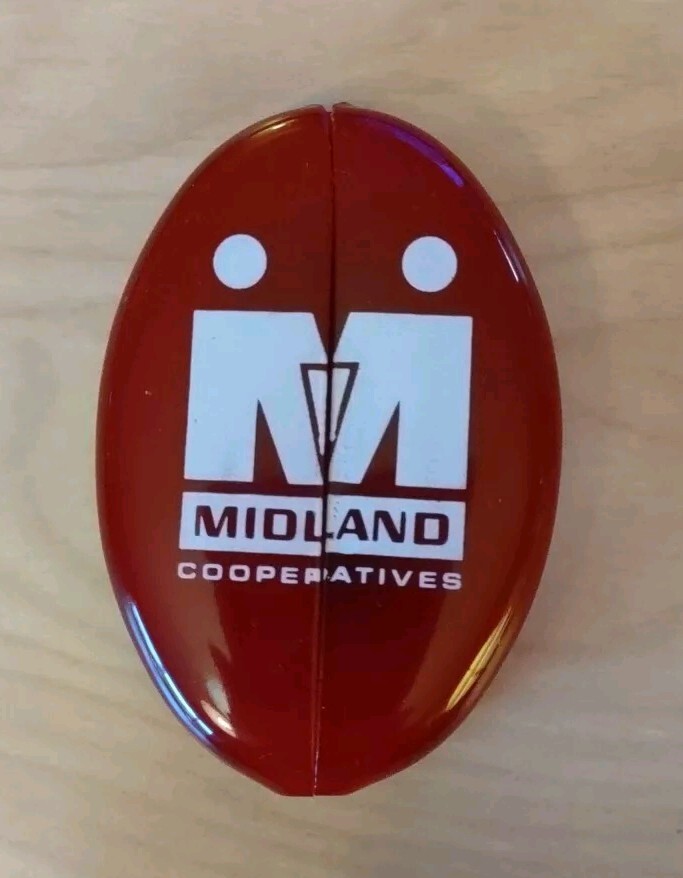 Midland Cooperatives Vintage 1970’s Red Oval Vinyl Coin Pouch