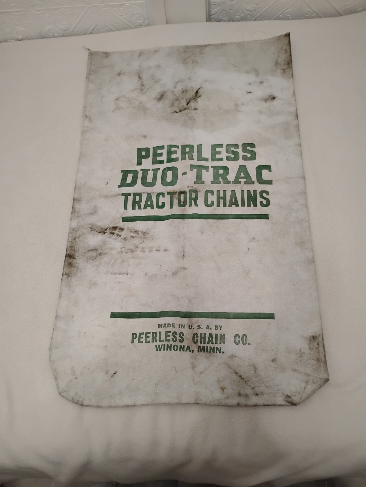 Vintage Peerless DUO TRAC Tractor Chains Cloth Bag Winona Minnesota 32″x19″