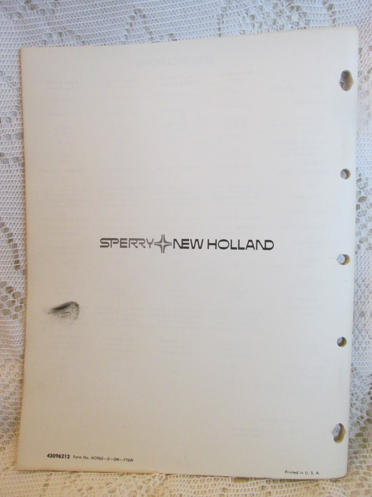 Sperry New Holland Operator’s Manual – Corn Head 962