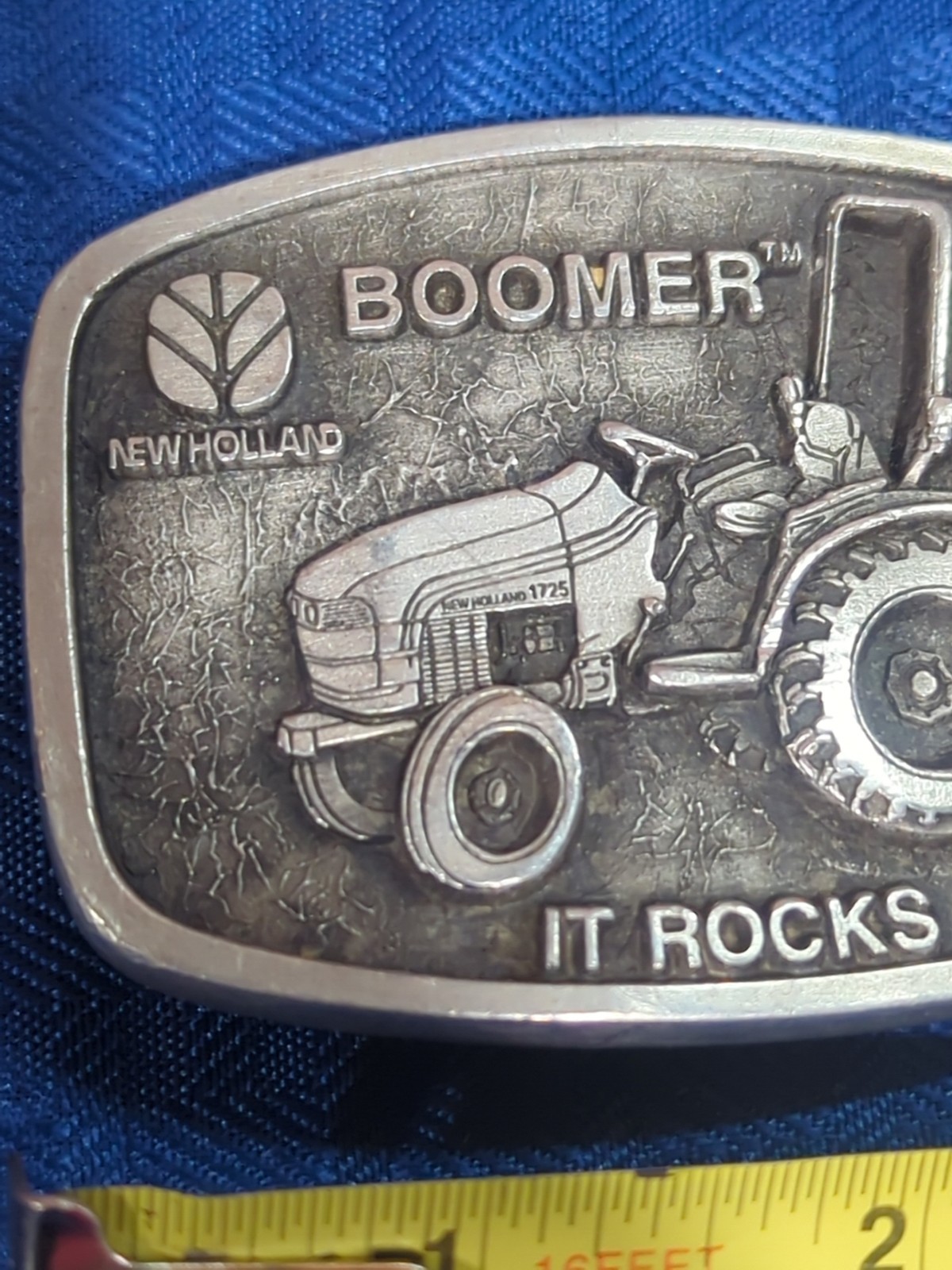 New Holland Tractor “ BOOMER IT ROCKS” Belt Buckle Spec Cast Excellent Condition