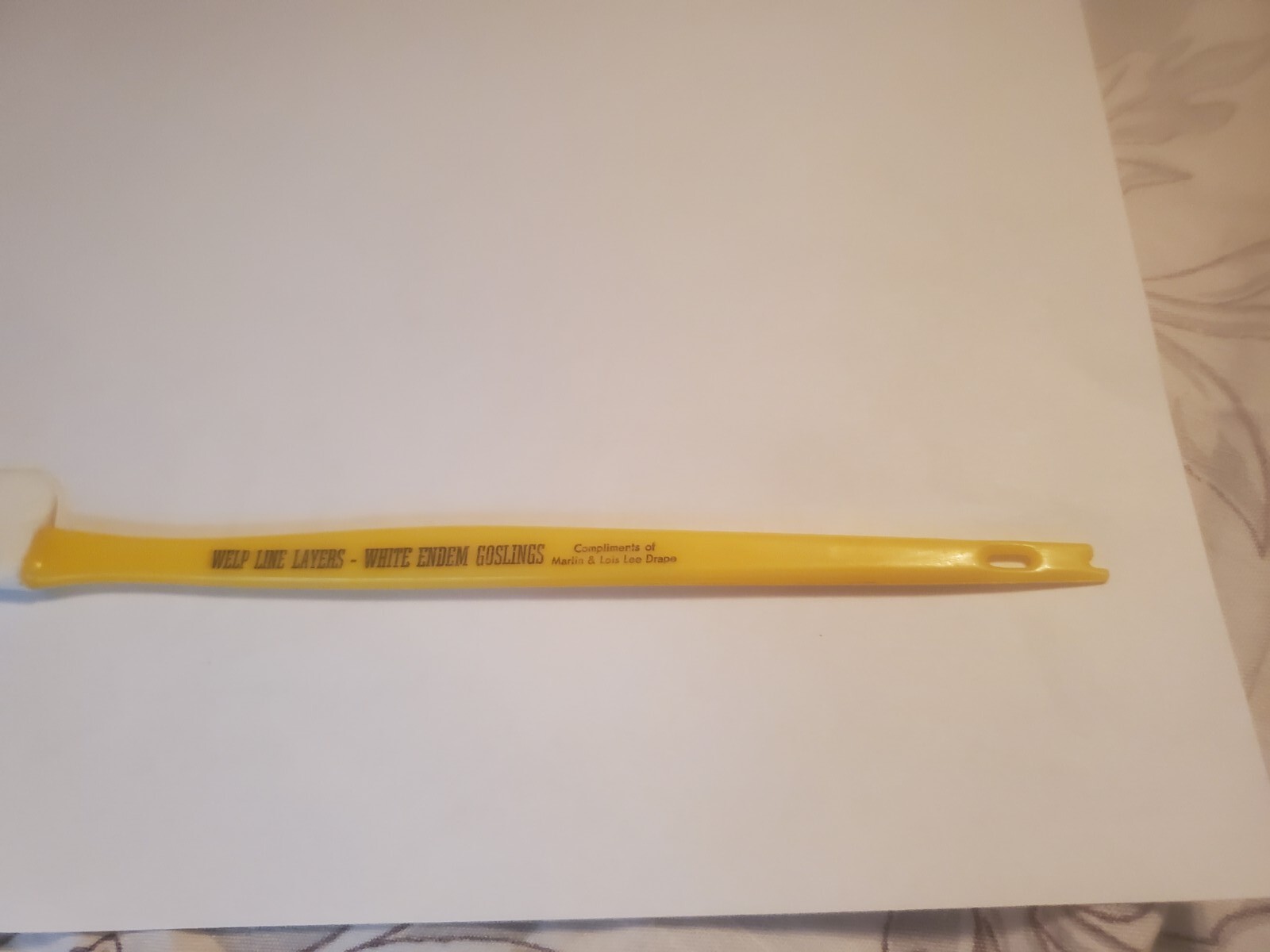 10″ plastic spatula stork hatchery Fredericksburg iowa drape welp line layers