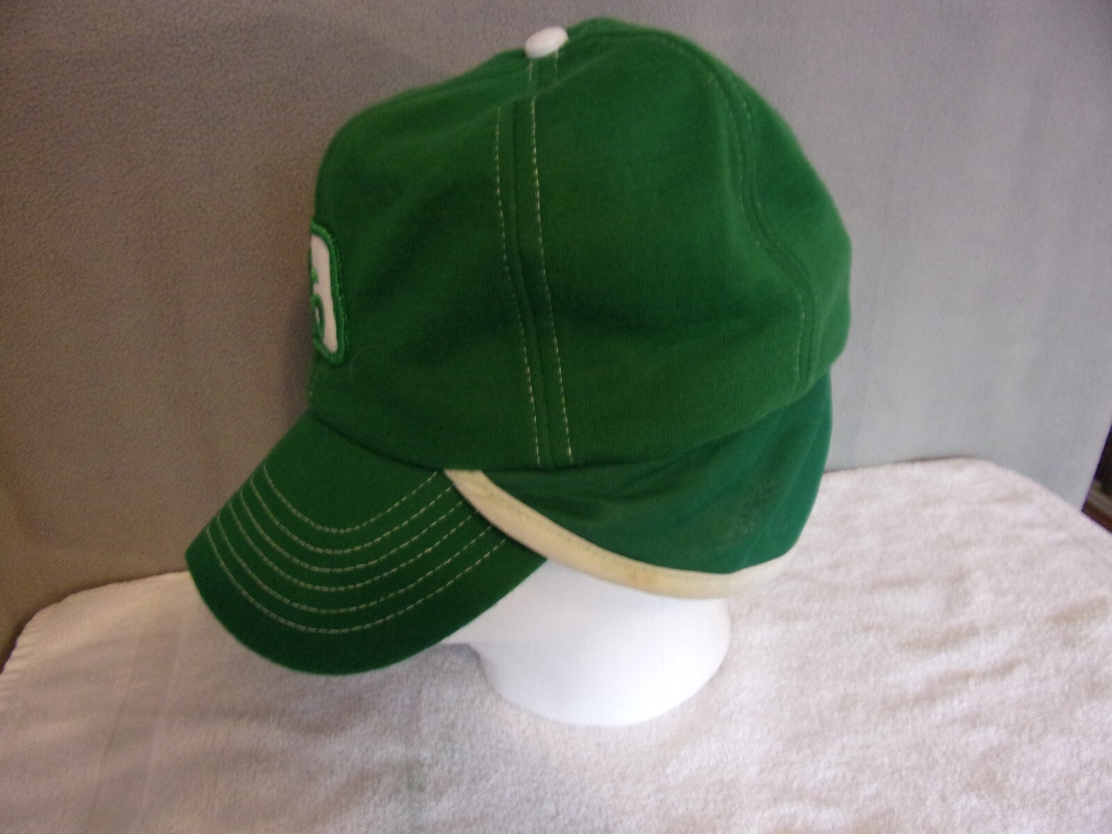 Vintage ~ “Pioneer Seed” Ear Flap Farmer Hat Trucker Cap Medium by Swingster USA