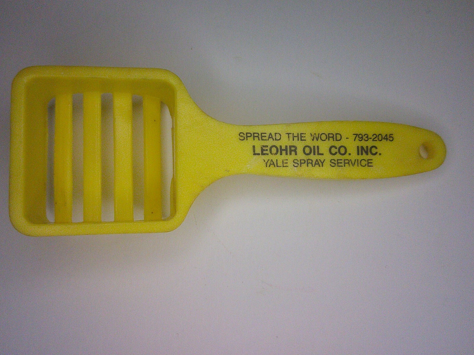 Leohr Oil Co. Yale, Ill. item to butter your sweet corn “spread the word” Z150