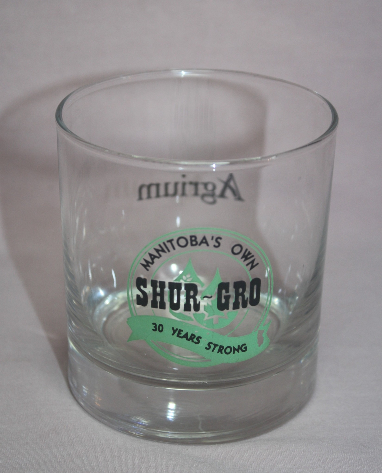 ADVERTISING SHUR GRO AGRIUM DRINKING GLASS MANITOBA’S OWN 30 YEARS STRONG