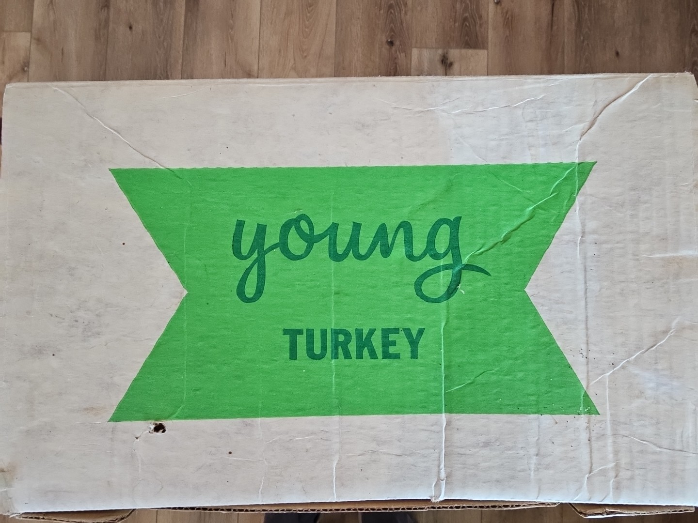 Vintage Cardbord Box Via’s Turkeys Yucaipa Ca. 17×11″ Good HANDLES 👍 1970’s