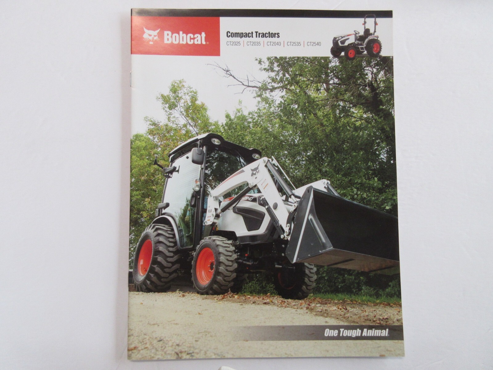 Bobcat CT2025 CT2035 CT2040 CT2535 CT 2540 Compact Tractor Brochure 16 Page Good