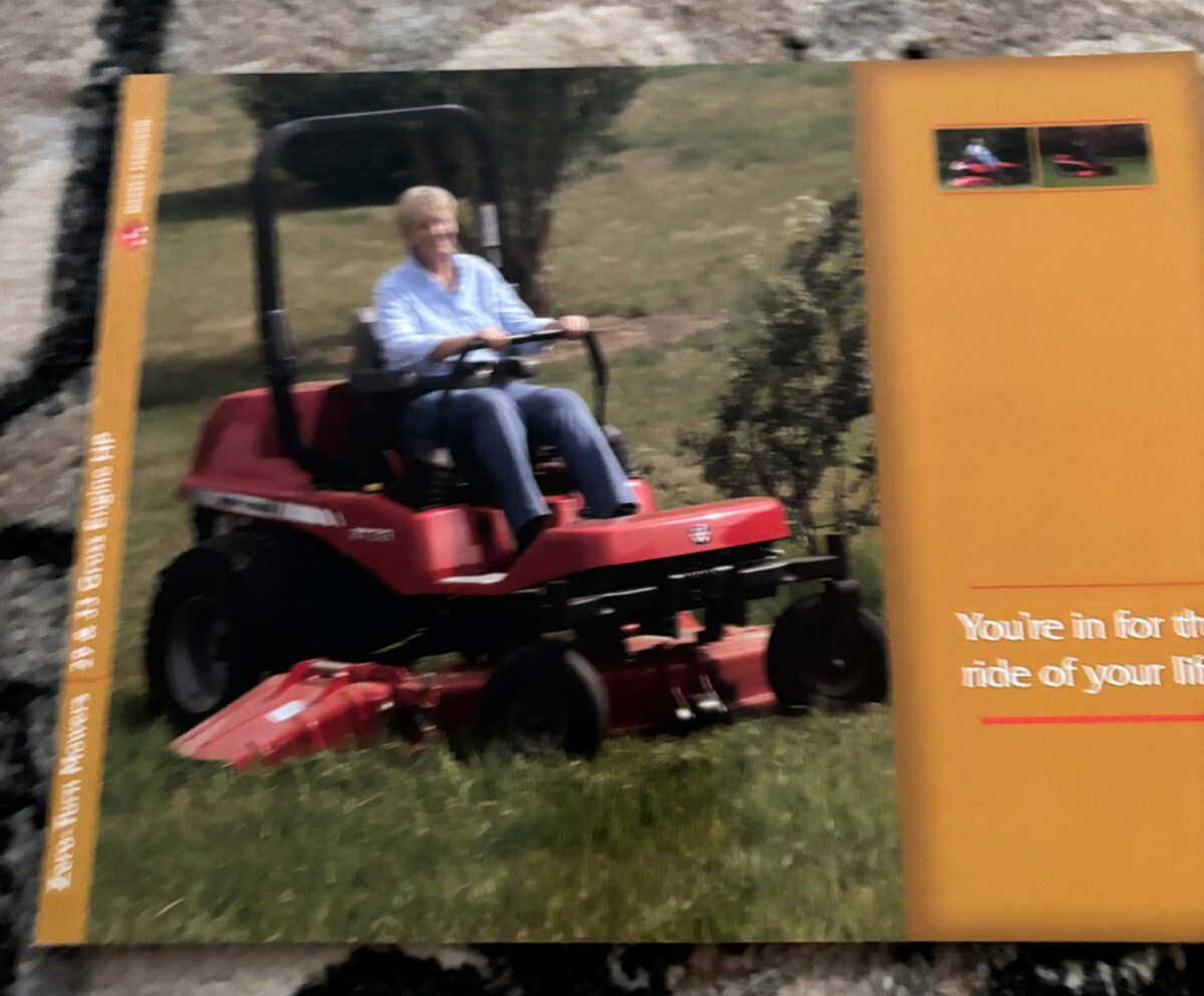 Massey Ferguson Zero Turn Mowers Brochure FCCA25
