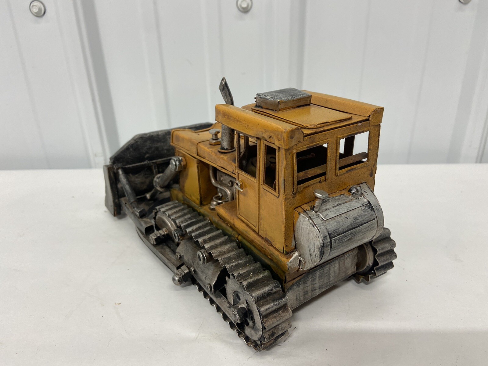 Vintage Bulldozer Metal Scale Model 10″ Collector Construction Bulldozer