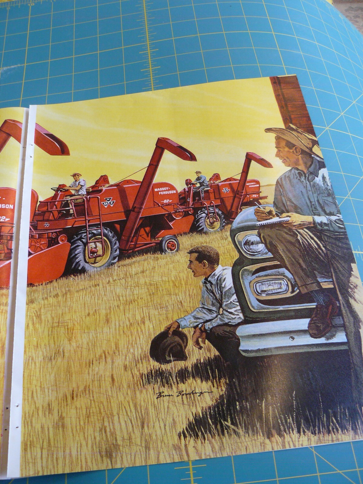THE FARM QRTLY- SUMMER 1961 – ad – MASSEY-FERGUNSON SUPER GIANT 92 COMBINE