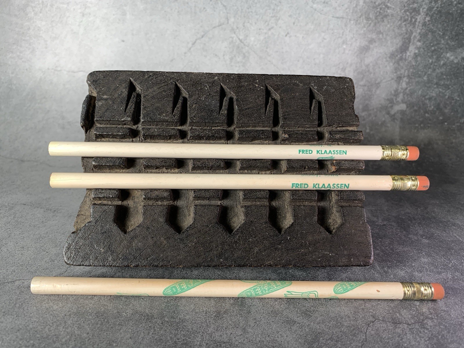 Sibley, Iowa – Dekalb, Fred Klaassen | Three Vintage Advertising Pencils