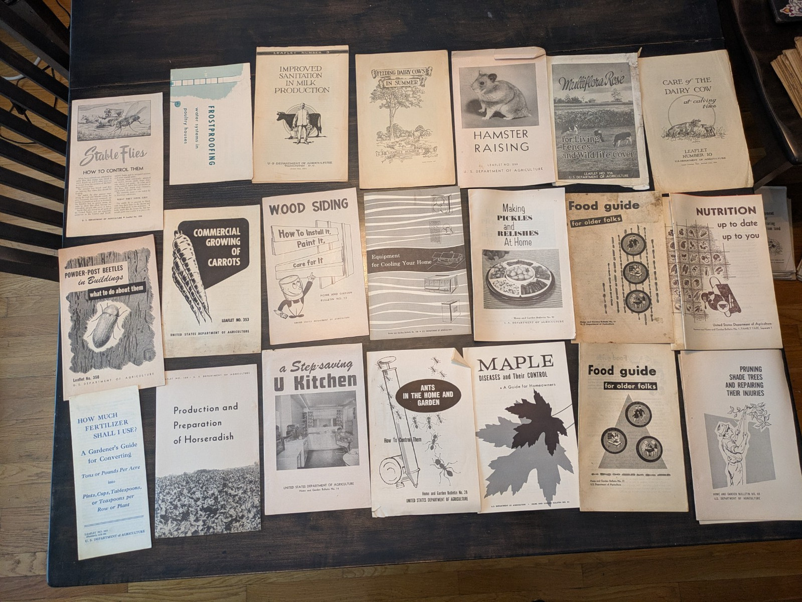 120 Antique US Dept. of Agriculture Farmers Bulletins, Leaflets, 1900-1950’s