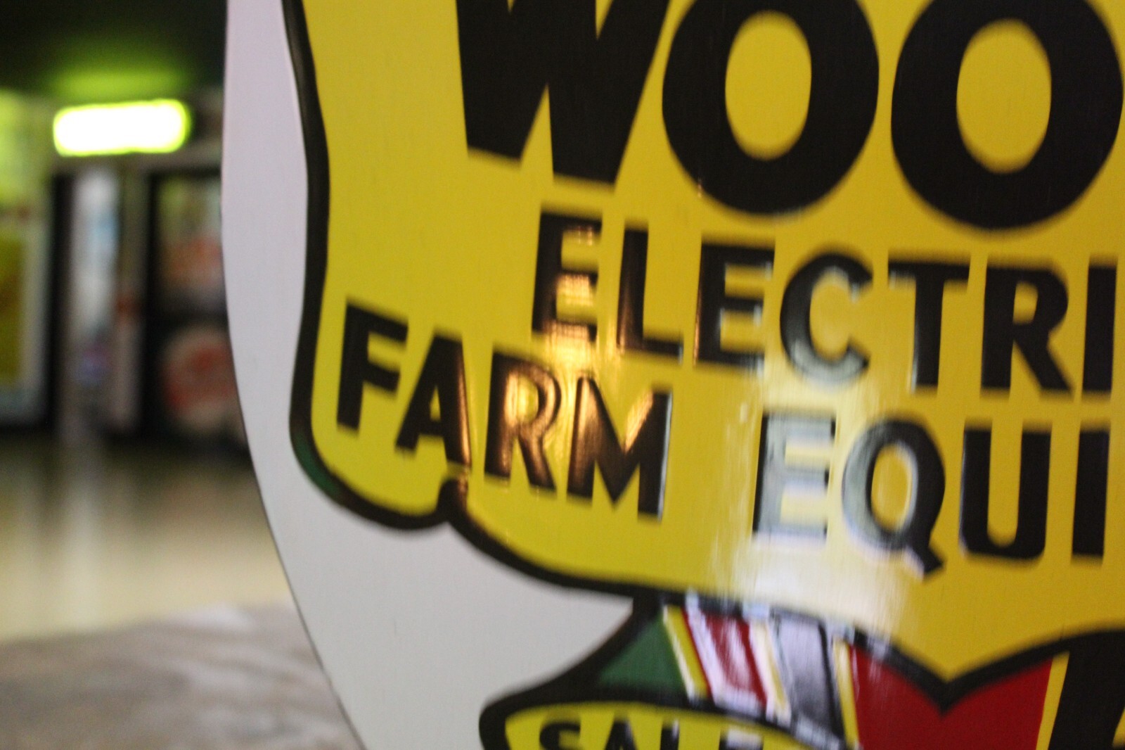 RARE 1950s WOOD’S ELECTRICAL FARM EQUIPMENT PORCELAIN METAL DEALER SIGN MILK COW