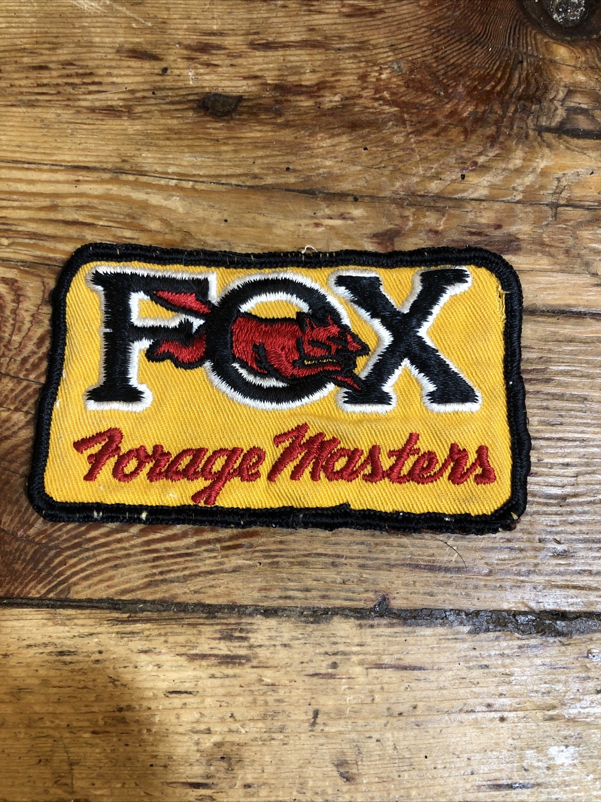 1960’s VINTAGE FOX FORAGE MASTERS DEALER EMPLOYEE EMBROIDERED UNIFORM PATCH