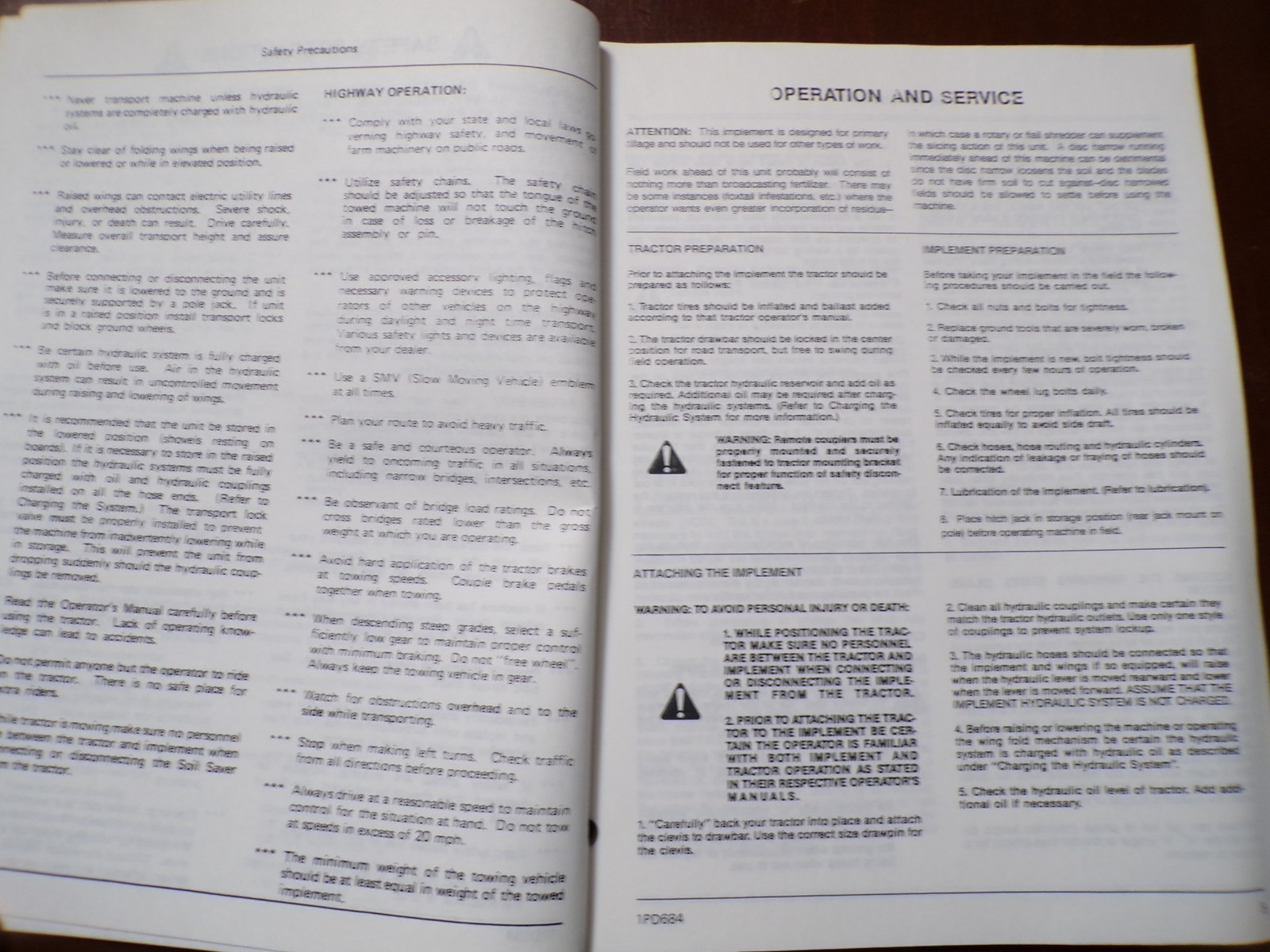 Farmhand SS7400 Soil Saver, model F551-B Operator’s/Parts Manual 1990