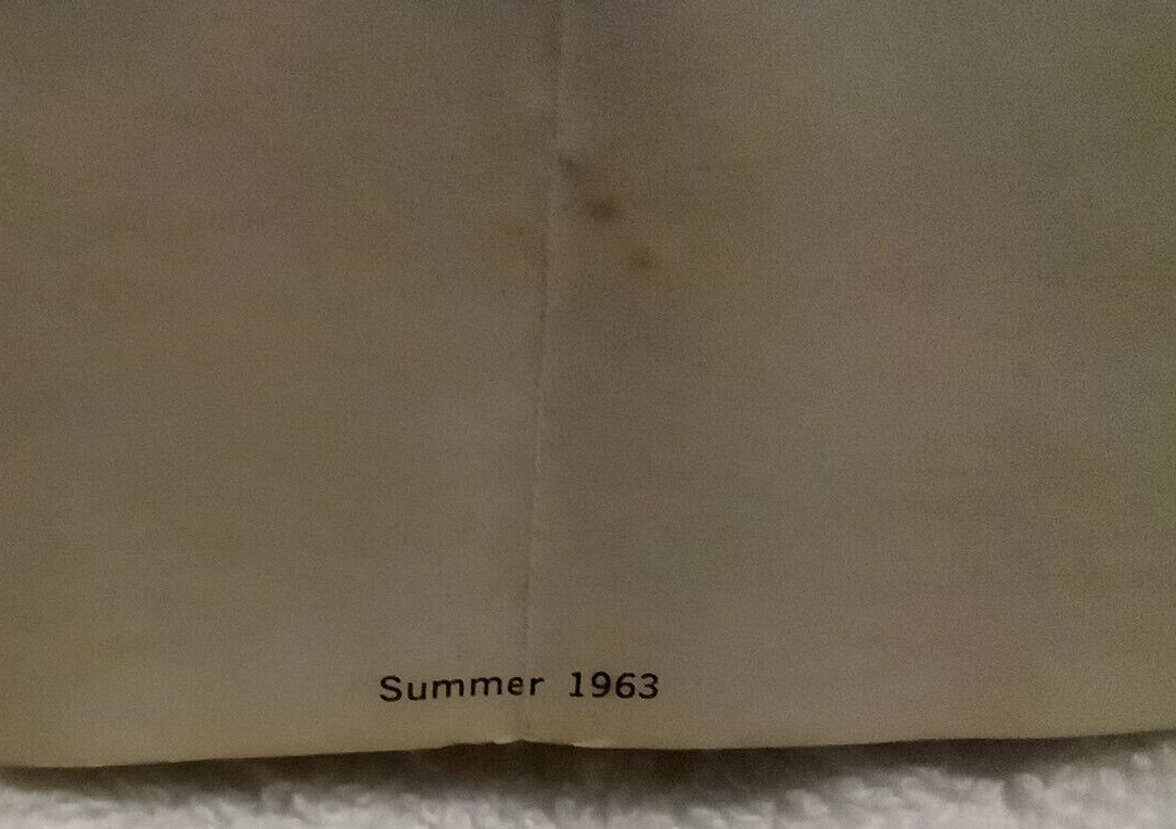 New Idea Two-Row Pull Type Corn Pickers Vintage 1963 Advertising Farm Brochure