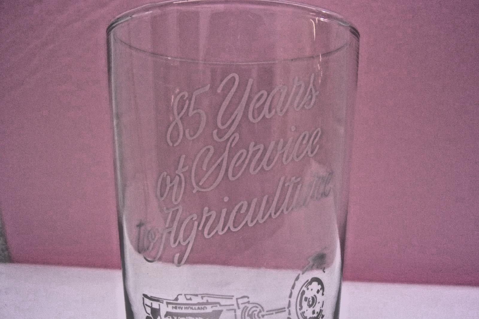 1980 commemorative glass 85 years Sperry New Holland’s service to agriculture