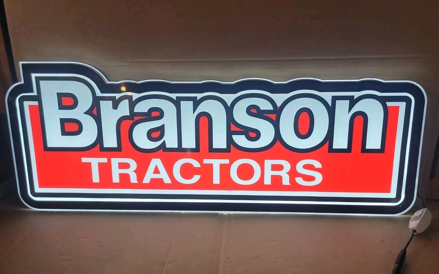 Branson Tractors 30″ Lighted Display Sign TESTED & WORKING