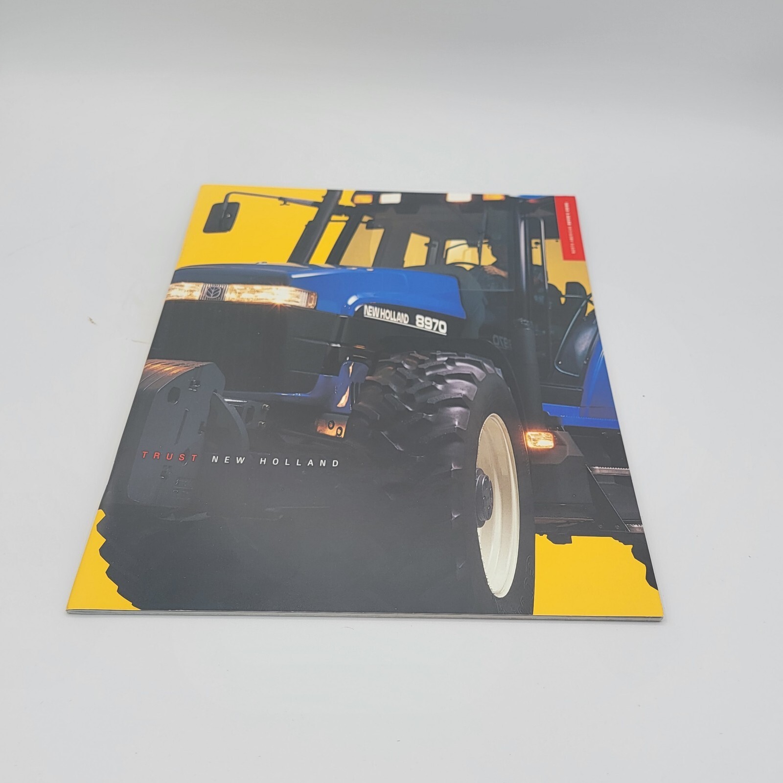 New Holland North American Buyer’s Guide 1997 33 pages